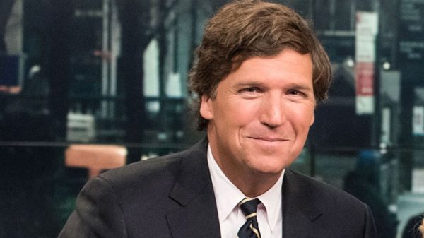 Does Tucker Carlson Wear a Wig